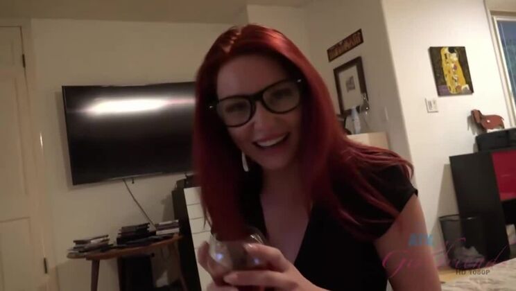 Lacy Lennon - Foot worship & fingering POV