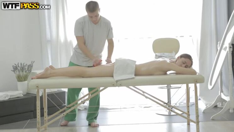 [HDMassagePorn] - Aruna Aghora's Anal Adventure with Nikolas - Nikolas - Aruna Aghora