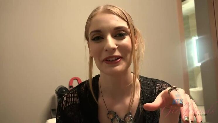 Ela Darling's Big Cock Creampie - POV and Fetish Fun