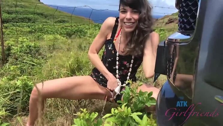 [ATKGirlfriends] - Lexi Foxy Joins Vera King for Some Amateur Fun - Lexi Foxy