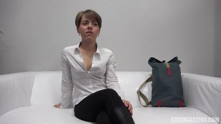 [CzechCasting] - Czech Sugar babe plays - Lara Brookes