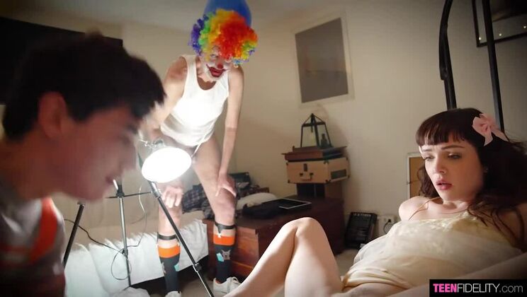 [TeenFidelity] - Young and Beautiful Aliya Brynn - Juan El Caballo Loco - Aliya Brynn