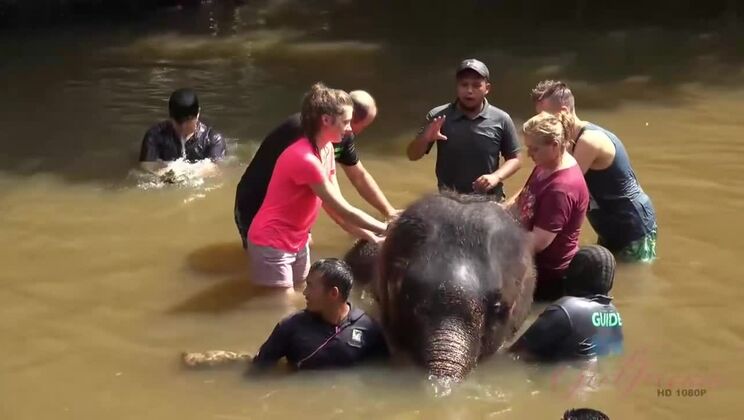 [ATKGirlfriends] - Elena's Day of Fun - Smoking, Pissing, and Being a Naughty Girlfriend - Elena Koshka