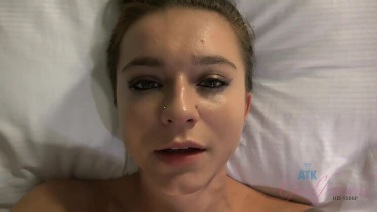 Kharlie Stone gets a POV creampie