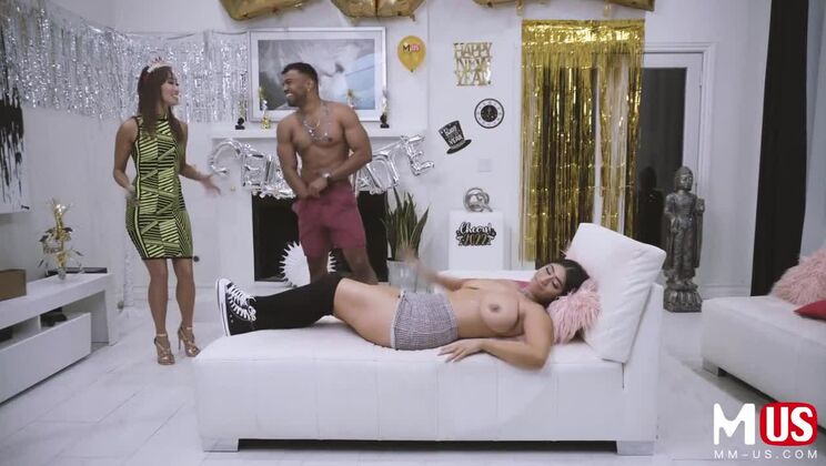 [ModelMediaUS] - Unbelievable Interracial Sex With Violet Myers Big Tits - Violet Myers