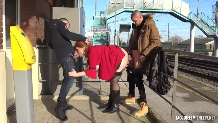 [Jacquie&MichelTV] - BBW Maman Fucks 3 Men