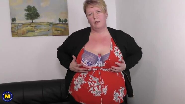 [Mature.nl] - Blonde BBW Woman Plays Alone with Sex Toys