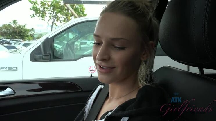 [ATKGirlfriends] - Shaved Amateur Emma Hix Gets Wet - Emma Hix