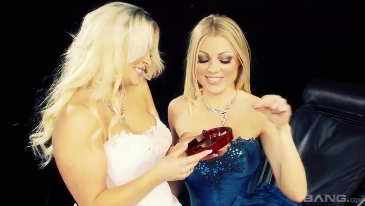 [BANG.com] - Stockinged Beauties: A Lingerie Lesbian Scene - Cindy Behr - Mel Rook