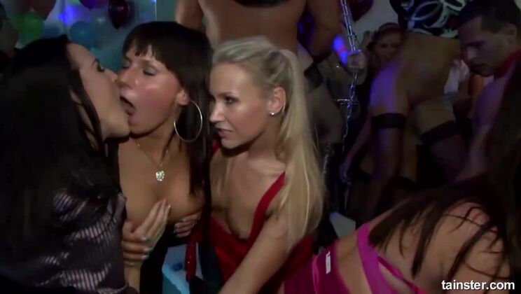 [Tainster] - Amateur MILFs in Lingerie - Fingering and Handjobs Galore - Michelle - Bianca - Tea - Klarisa Leone - Maia - Vanessa - Regina - Mischelle - Nicol - Betty - Michaela Marti - Patricia - Brooke - Sandra Sanchez - Leony aprill - christina lee - Walleria - lexxis brown - Monika Thu - Viki Z - Eliss Fire - Carmen Black - Mia1 - Lilith Rachel la Rouge