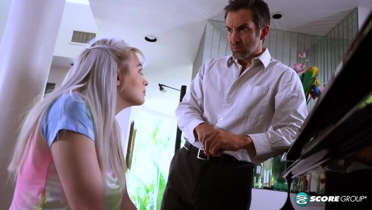 [ScoreGroup] - Annie Archer's Big Tits Penis Tutorial - Annie Archer