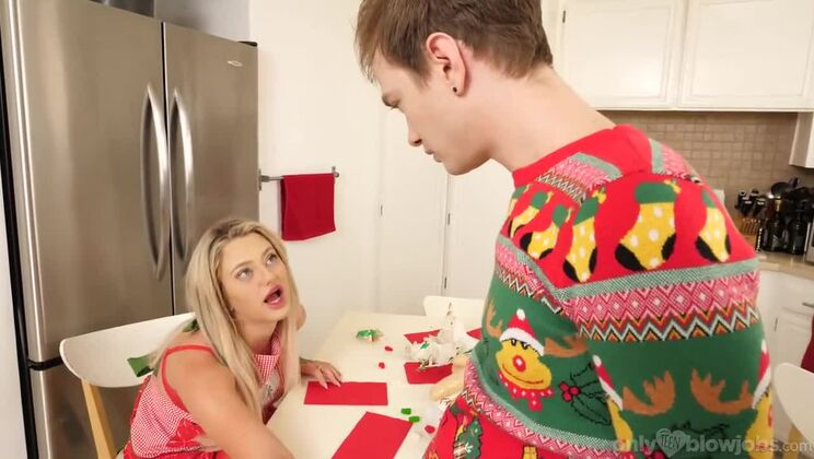 Christmas Blowjob with Big Ass Blonde Harmony Rivers