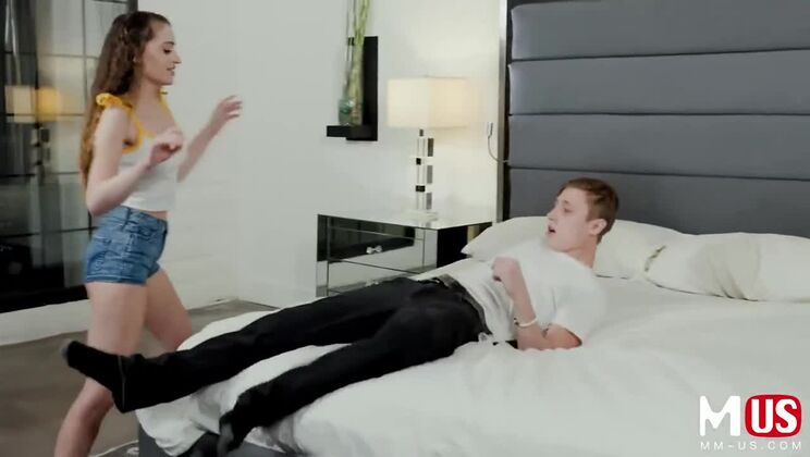 Brunette Needs a Face Load