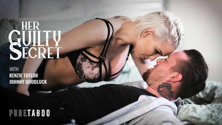 Tattooed MILF's Pussy to Mouth