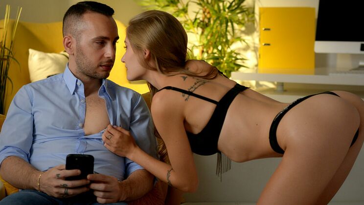 [AssholeFever] - Tiffany Tatum's Ultimate Blowjob Experience - Tiffany Tatum - Raul Costa