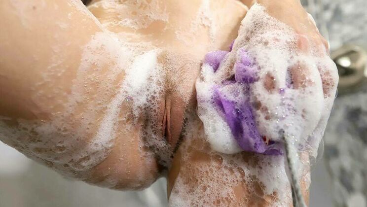 [BangBros18] - Tucker's Big Cock Encounter - Josie Tucker - Jay Bangher