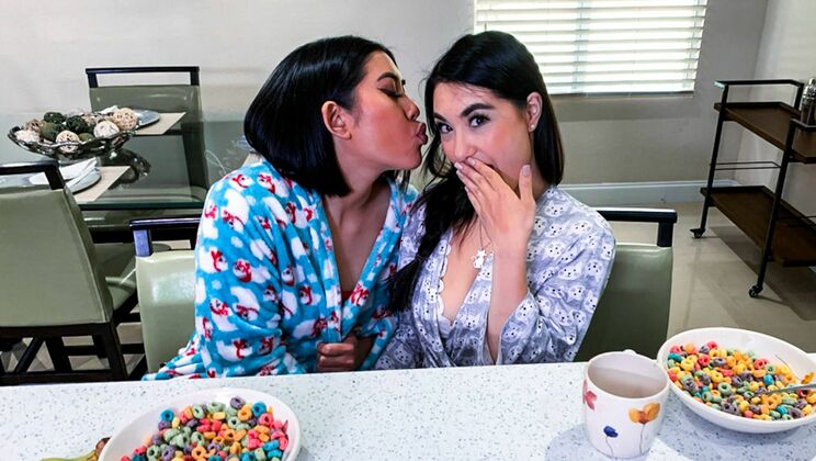 [MyPervyFamily] - Asian Stepsisters' Sexy Fingering Session - Mina Moon - Emerald Loves