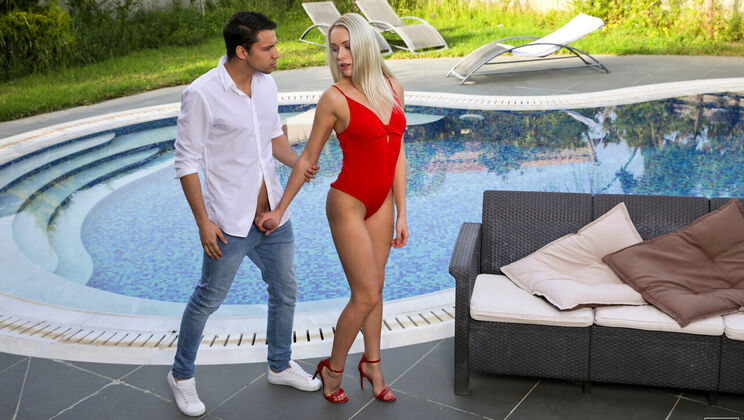 Summer Couple Outdoor Fucking Adventure