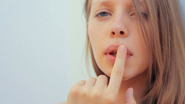 [WowGirls] - Gloria's Solo Masturbation - Gloria