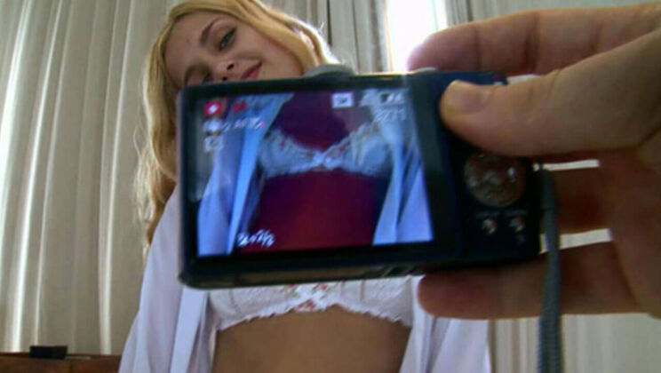 [WowGirls] - Blonde, Shaved, and Hardcore! - Sasha