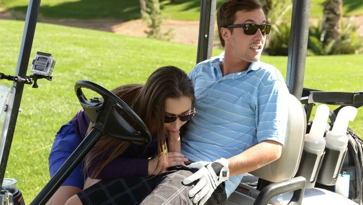 [Brazzers] - Reality Sex with Dani Daniels - Dani Daniels - Jessy Jones