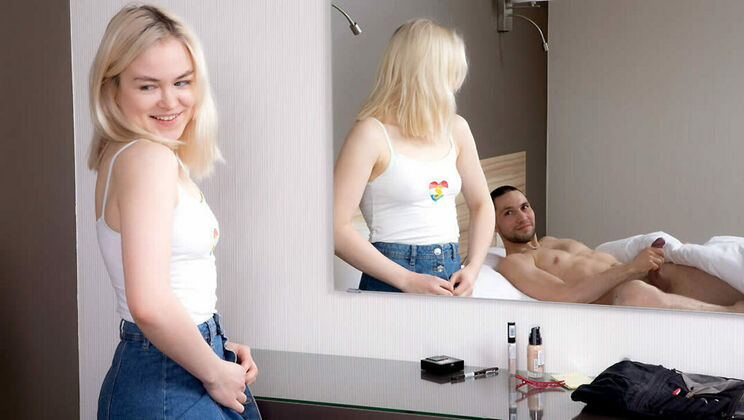 [ClubSweethearts] - Blonde Teen Maya Morgan Sucks Off - Maya Morgan