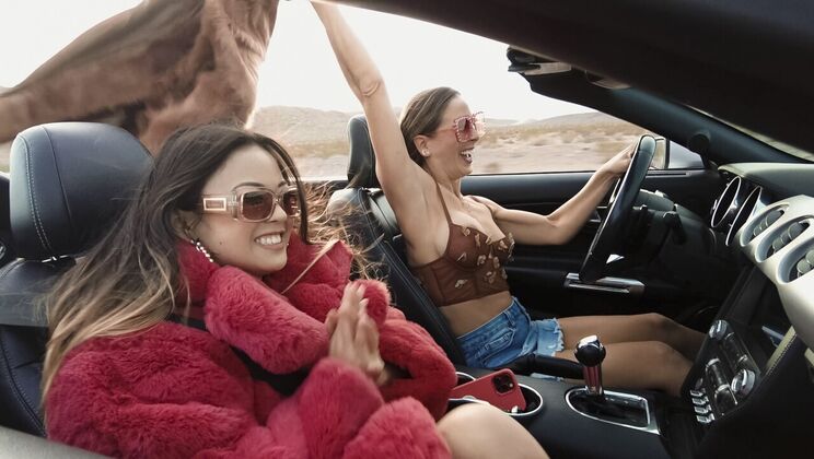 [Brazzers] - Dante Colle Fucks Two Hot Babes in Car