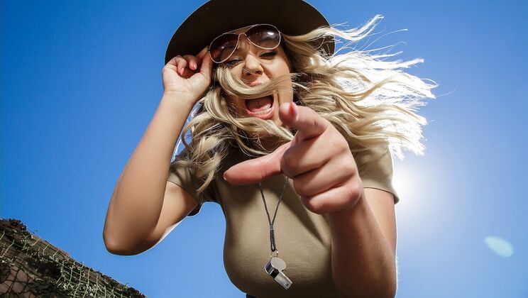 [Brazzers] - Hot MILF Olivia Austin Fucks Soldier Justin Hunt in Uniform