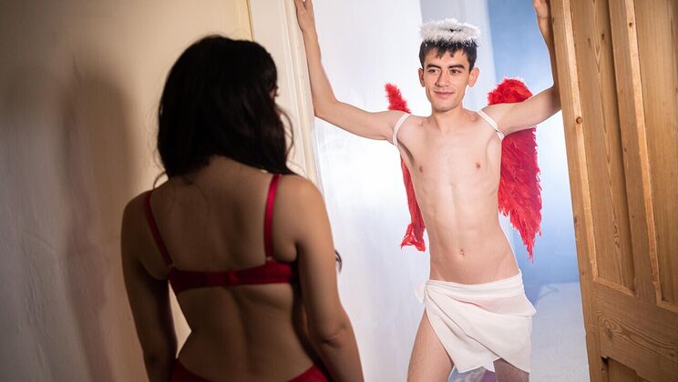 [LilHumpers] - Jordi El Niño Polla's POV Blowjob with Lil Cupid - Valentina Nappi - Jordi El Niño Polla