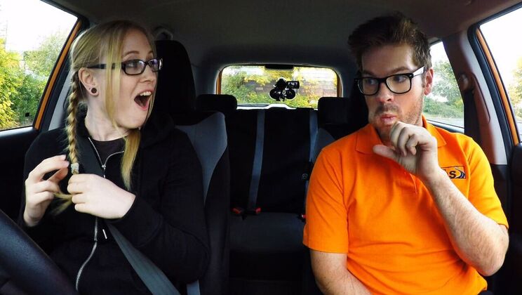 [FakeDrivingSchool] - Student's Blowjob and Creampie Adventure - Ryan Ryder - Satine Spark