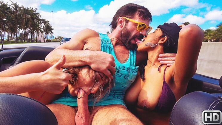 [RKPrime] - Public Beach Blowjob Turns into Hardcore Threesome with Squirt - Jenna Foxx - Charles Dera - Ashley Adams