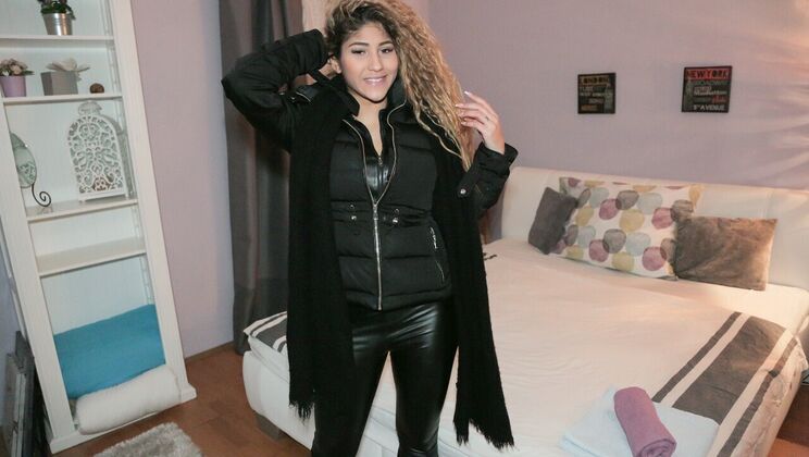 [PublicAgent] - Reverse Cowgirl Action in a Hotel Room