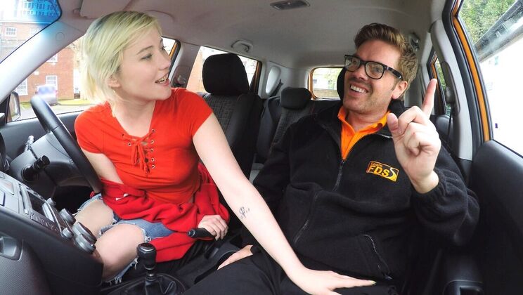 [FakeDrivingSchool] - Doggystyle and Squirting with Amateur Art Girl - Ryan Ryder