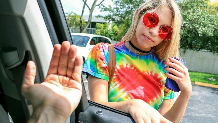 [StrandedTeens] - Cheating Girlfriend Caught with Driver - Tony Rubino - Khloe Kapri