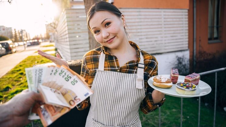 [PublicAgent] - Creampie Fun with Erik and Luna - Erik Everhard - Luna Truelove