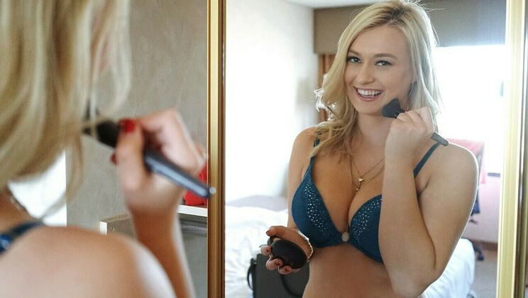 [IKnowThatGirl] - Busty Star Natalia Sucks Cock Hard