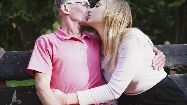 [Oldje] - John and Haley's Anal Sex Adventure