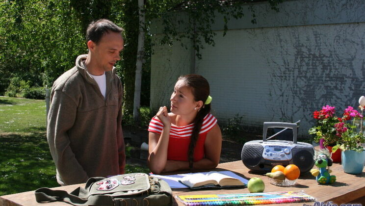 [Oldje] - Old Man and Young Gardner Fuck - Phillipe - Claudia Rossi