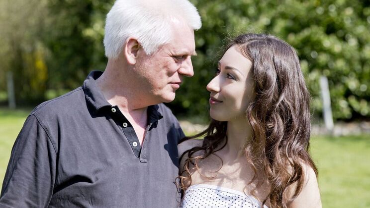 [Oldje] - Layla Bentho's Blowjob Skills