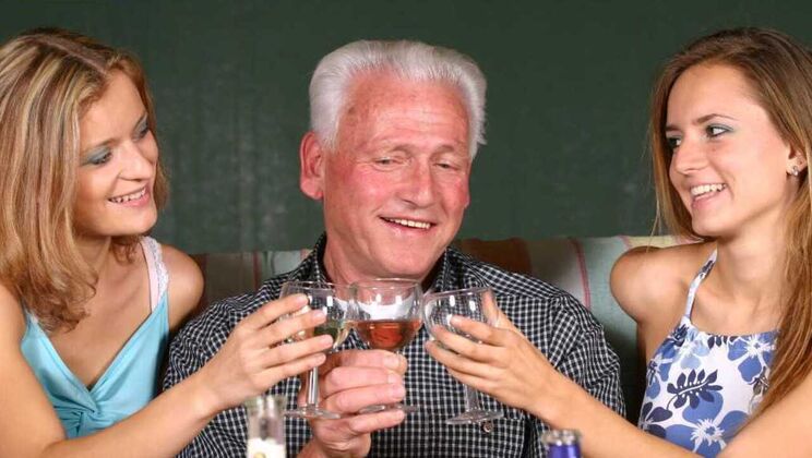 [Oldje] - Blowjob, Kissing, and Wine