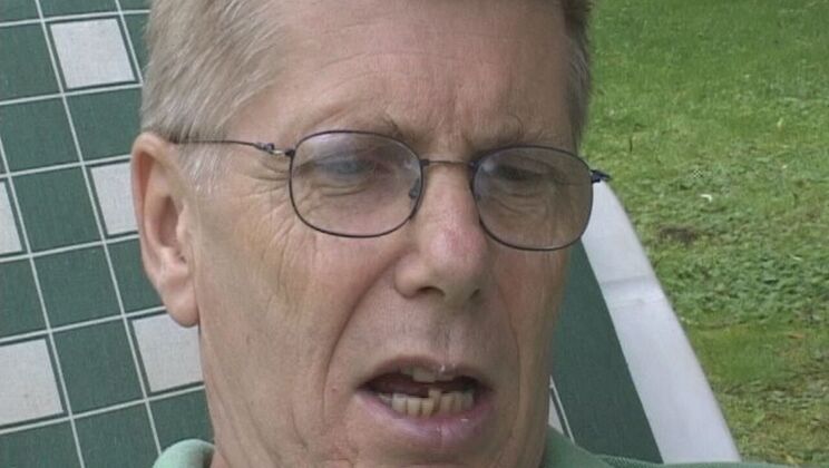 [Oldje] - Josephine's Deepthroat Blowjob to Older Roger Outdoors