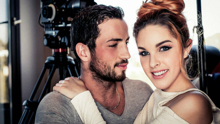 [SexArt] - Amarna Miller's Natural Tits and Puffy Nipples - Joel Tomas - Amarna Miller