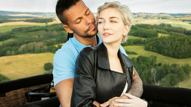 [SexArt] - Sexy Blonde Skye Blue Gets Fucked in Nature - Angelo Godshack - Skye Blue