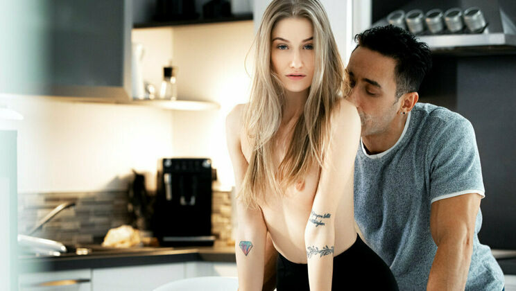 [SexArt] - Mugur and Tiffany's Steamy Striptease - Tiffany Tatum - Mugur