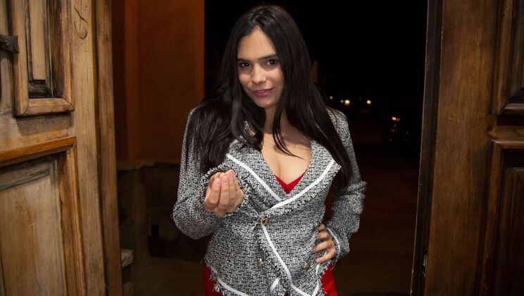 [PropertySex] - Violet Starr's Athletic Performance in Bed