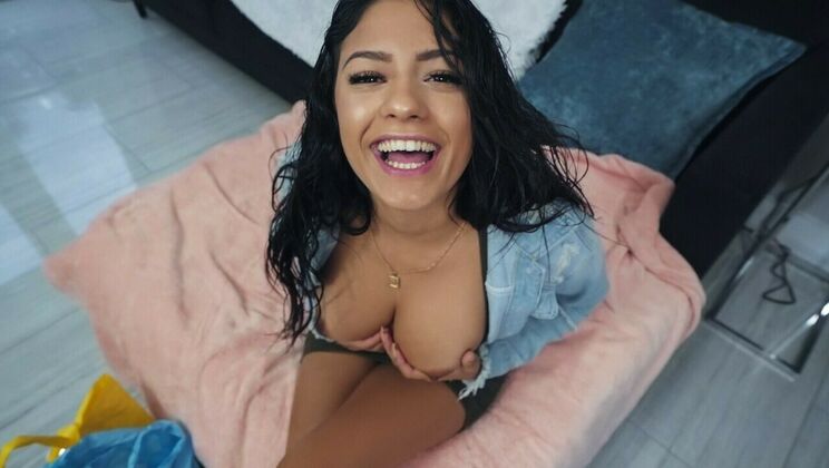 [PublicPickups] - Outdoor POV with a Tattooed Girl - Tony Rubino - Serena Santos