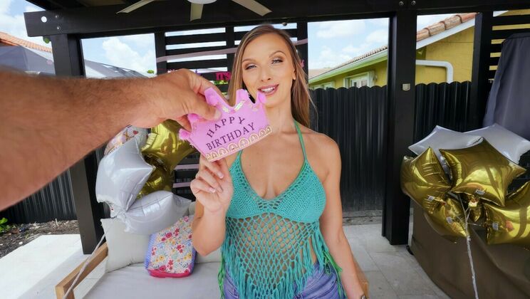 [IKnowThatGirl] - Ass Play with Layna and jmac - jmac - Layna Landry