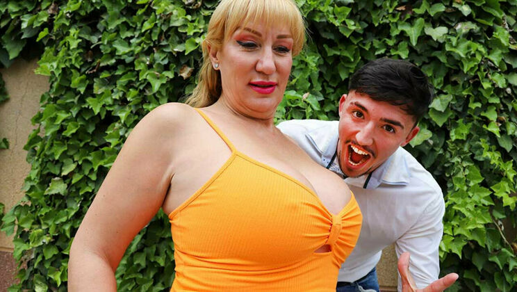 [Grandmams] - Big Ass Latina MILF Enjoys Blowjob