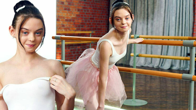 [ClubSweethearts] - Kitti's Solo and Sensual Ballerina Scene - Pure Kitti