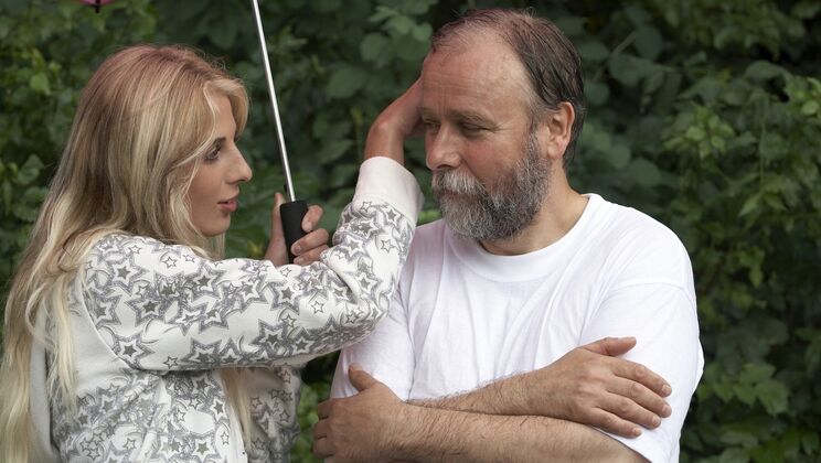 [Oldje] - Wet Pussy and Handjob on a Rainy Day